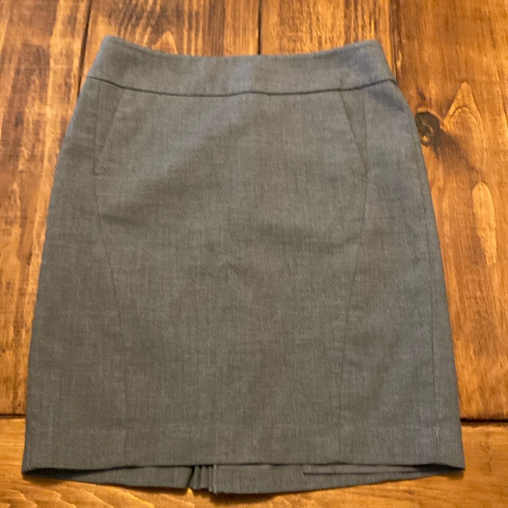 LOFT petites pencil skirt